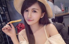 【EV女孩】文化大學「空靈系校友」？白嫩長腿「氣質正妹」，仙女般氣質超級動人！