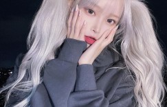 【EV女孩】長髮正妹「露香肩自拍」超迷人，「極致的S曲線」好有魅力！