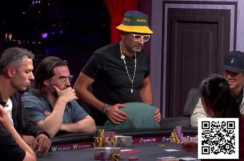 【EV扑克】史上最惨cooler之一！A葫芦撞四条8，魔术师豪夺82W刀巨池！