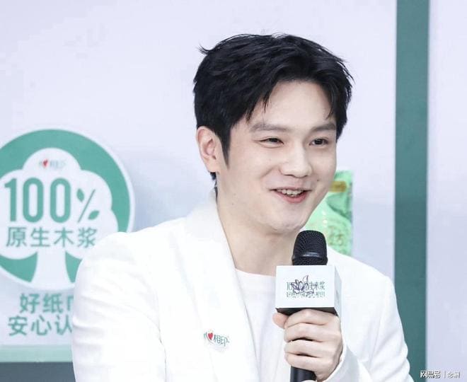 樊振东发文怒斥偷拍:以爱为名,也不能侵犯隐私